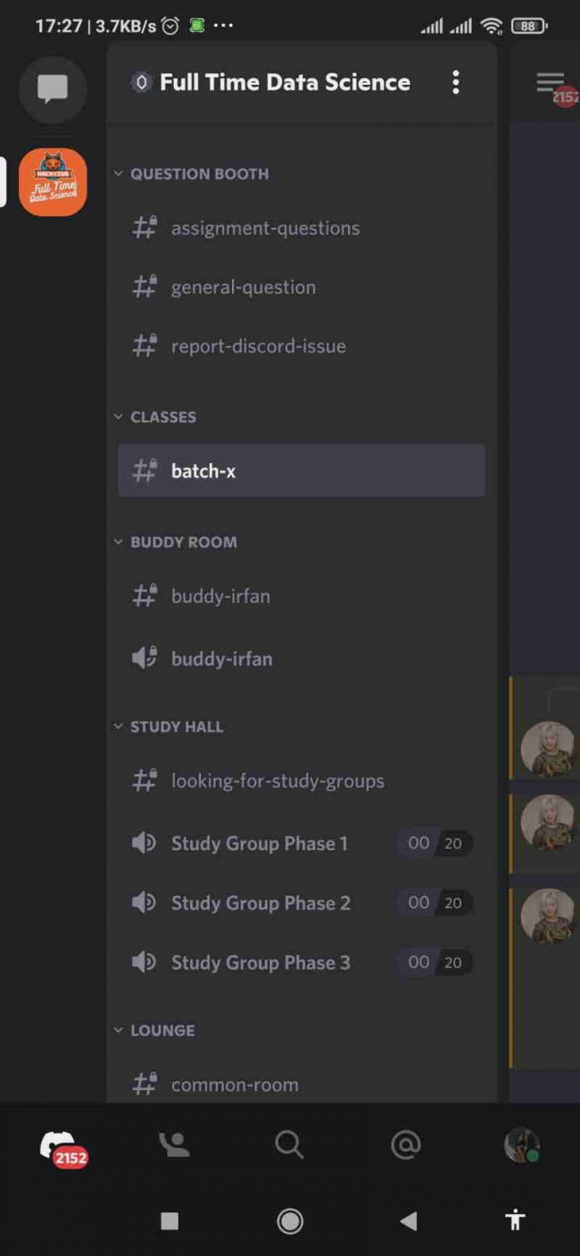 Review Hacktiv8, group discord